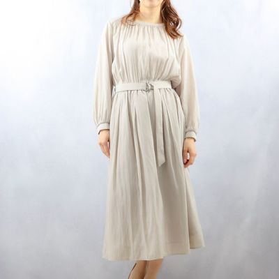 OUTLET】□60％OFF□パウダーサテンギャザーワンピース 小さい